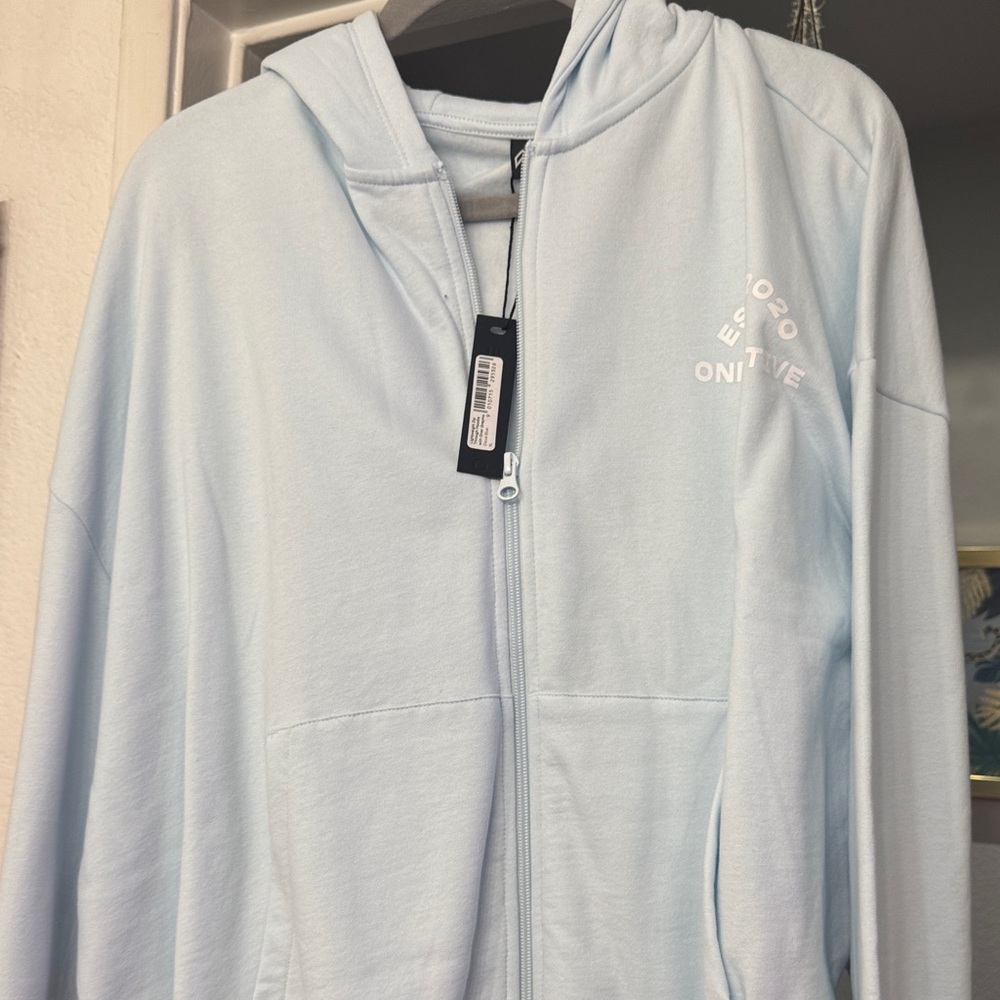Oner Active Cloud Blue Hoodie Jacket Sz XL *NWT